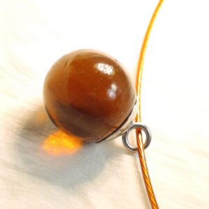 Náhrdelník skleněná kulička na struně 47 cm var.5