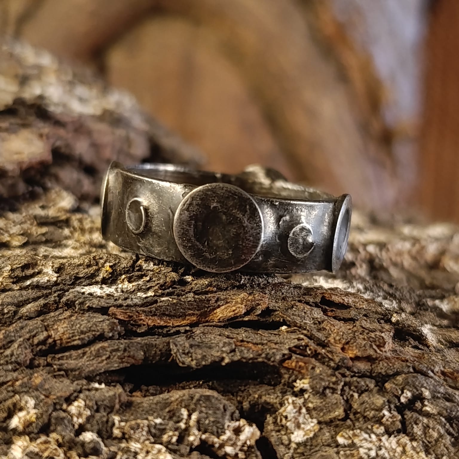 Prsten kovářský 24 - Obrázek 2